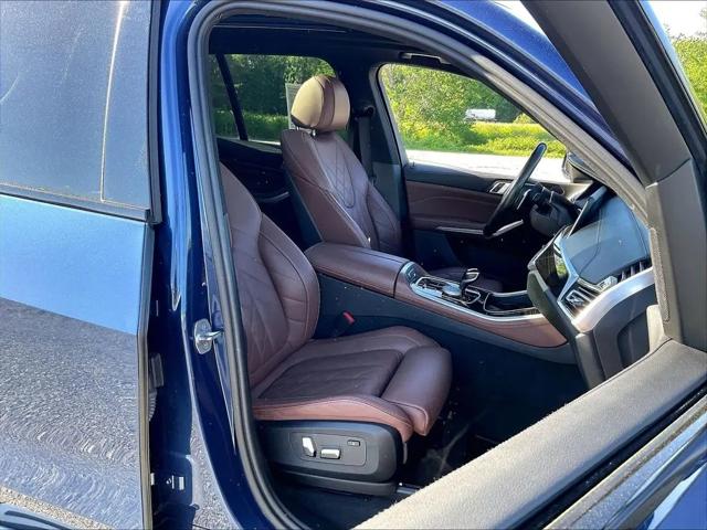 2023 BMW X5 xDrive45e