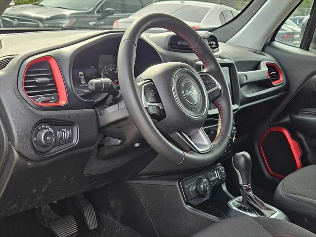 2023 Jeep Renegade Trailhawk 4x4