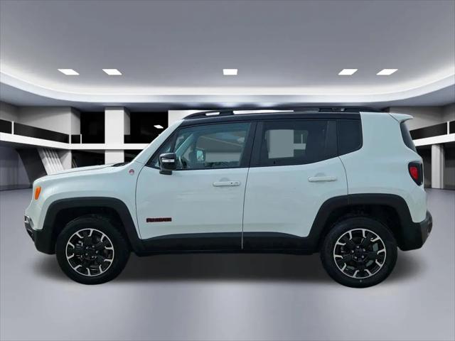 2023 Jeep Renegade Trailhawk 4x4