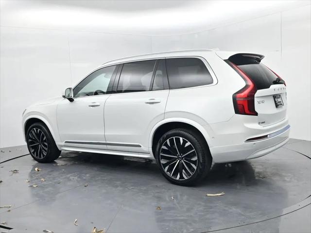 2025 Volvo XC90 B5 Plus 7-Seater