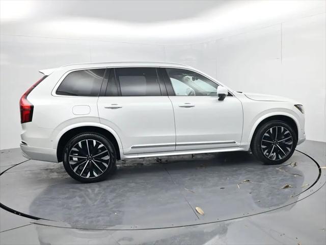 2025 Volvo XC90 B5 Plus 7-Seater