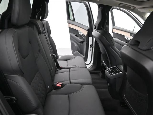 2025 Volvo XC90 B5 Plus 7-Seater