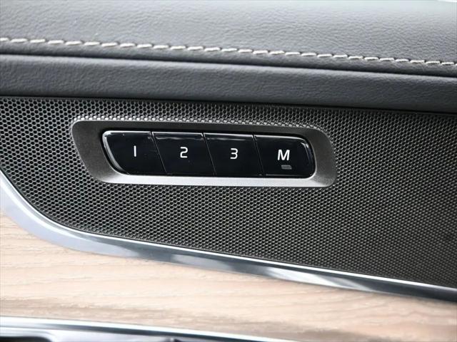 2025 Volvo XC90 B5 Plus 7-Seater