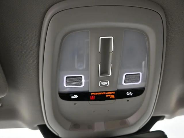 2025 Volvo XC90 B5 Plus 7-Seater