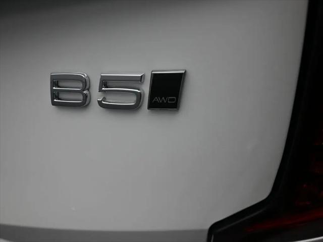 2025 Volvo XC90 B5 Plus 7-Seater
