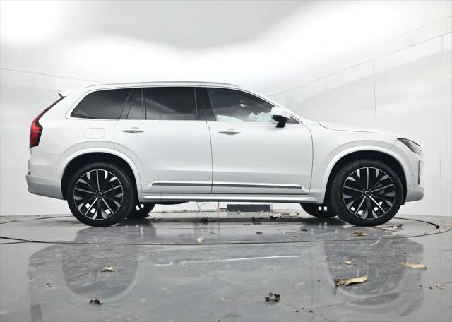 2025 Volvo XC90 B5 Plus 7-Seater