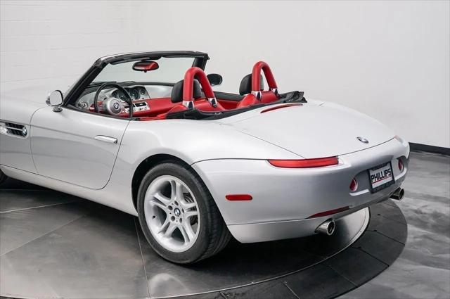 2003 BMW Z8 Standard