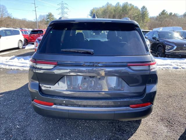 2026 Jeep Grand Cherokee Altitude 4x4