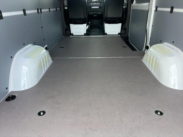 2026 Mercedes-Benz Sprinter 2500 Cargo 144 WB