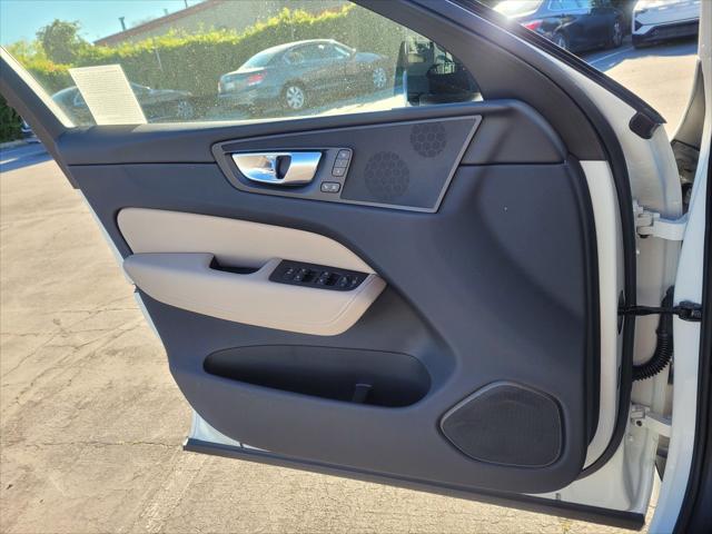 2026 Volvo XC60 Plug-In Hybrid Plus, T8 AWD Electric/Gasoline, Dark