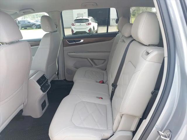2026 Volkswagen Atlas SE with Technology