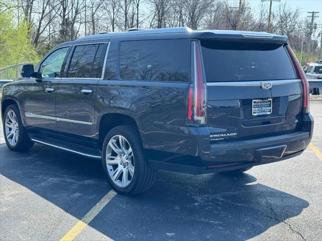 2019 Cadillac Escalade ESV Luxury