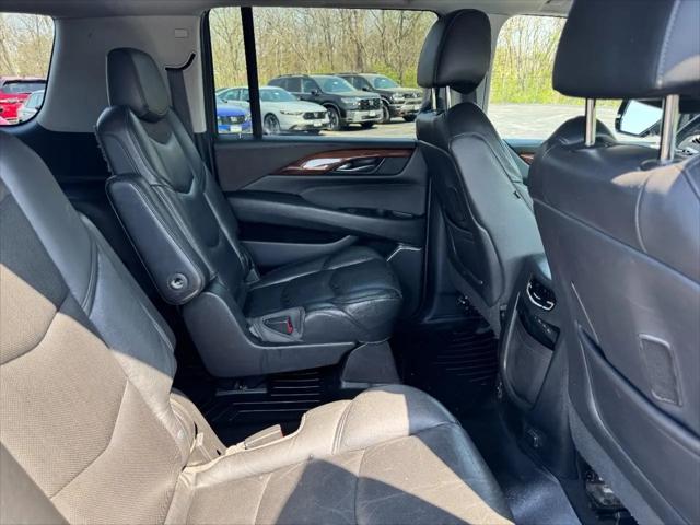 2019 Cadillac Escalade ESV Luxury