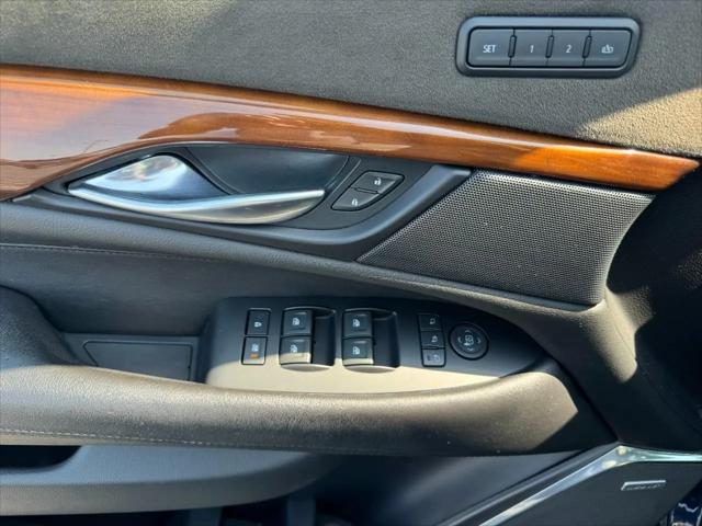 2019 Cadillac Escalade ESV Luxury