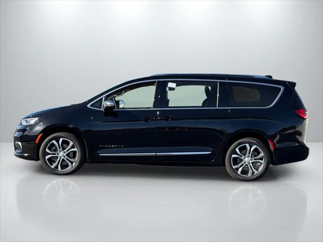 2026 Chrysler Pacifica Pinnacle AWD