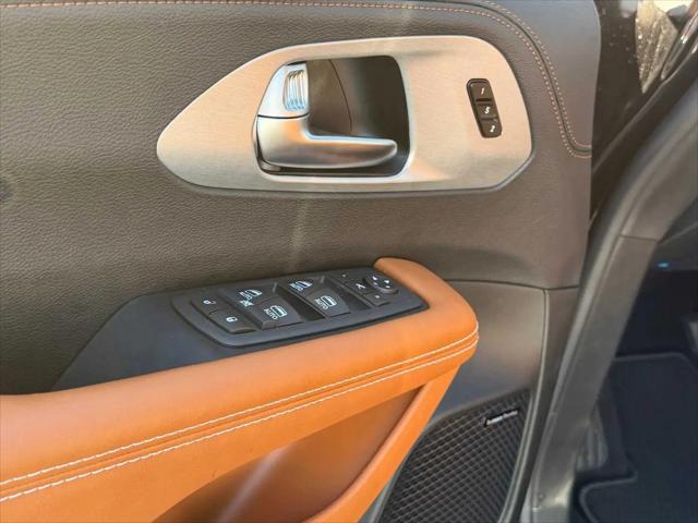 2026 Chrysler Pacifica Pinnacle AWD