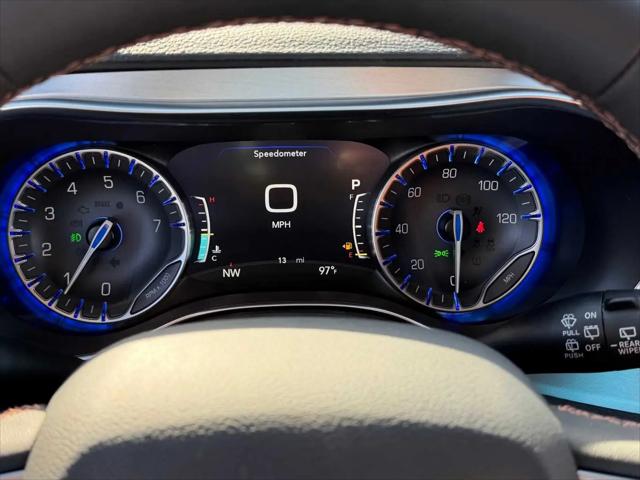 2026 Chrysler Pacifica Pinnacle AWD