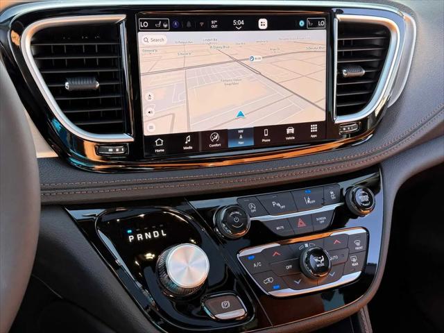 2026 Chrysler Pacifica Pinnacle AWD