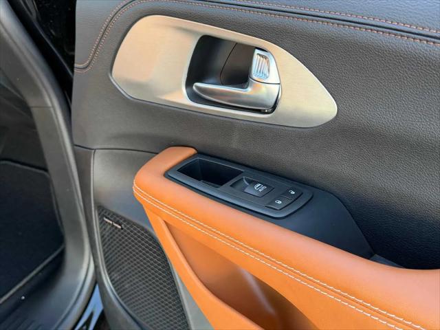 2026 Chrysler Pacifica Pinnacle AWD