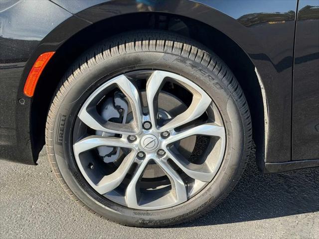 2026 Chrysler Pacifica Pinnacle AWD