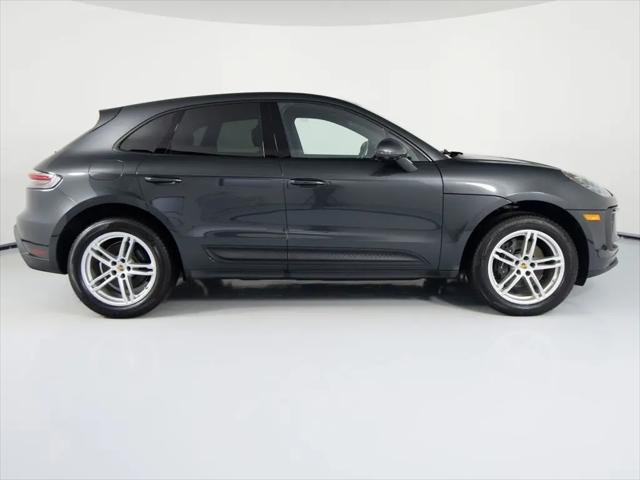 2025 Porsche Macan Macan