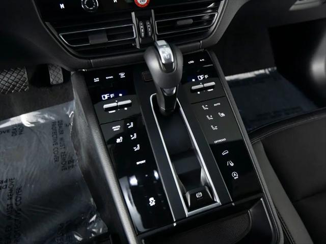 2025 Porsche Macan Macan