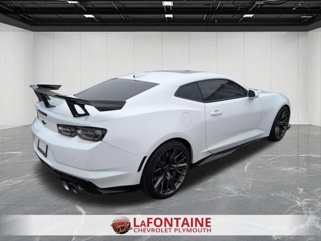 2023 Chevrolet Camaro RWD Coupe ZL1