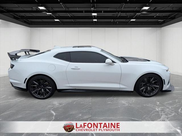 2023 Chevrolet Camaro RWD Coupe ZL1