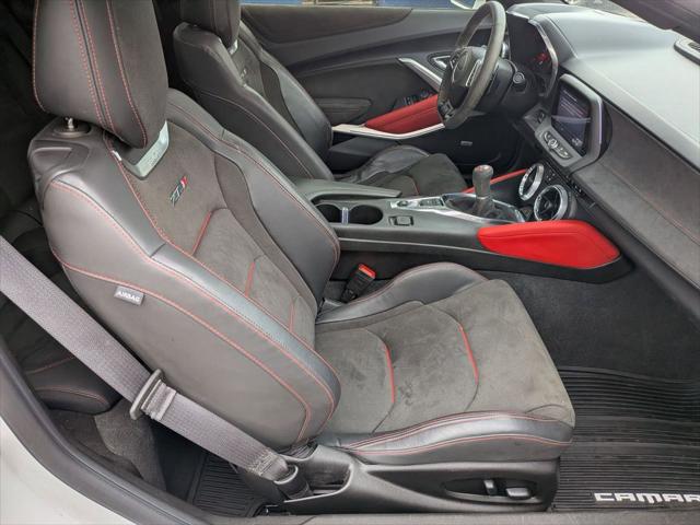 2023 Chevrolet Camaro RWD Coupe ZL1