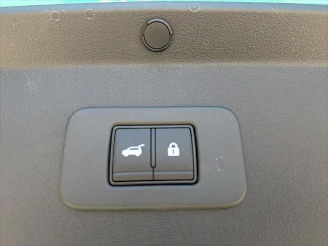 2026 Nissan LEAF PLATINUM+