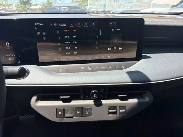 2026 Nissan LEAF PLATINUM+