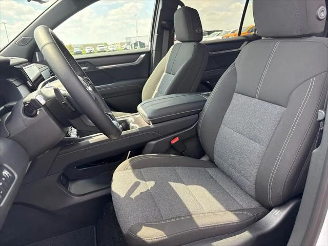 2026 GMC Acadia Elevation AWD