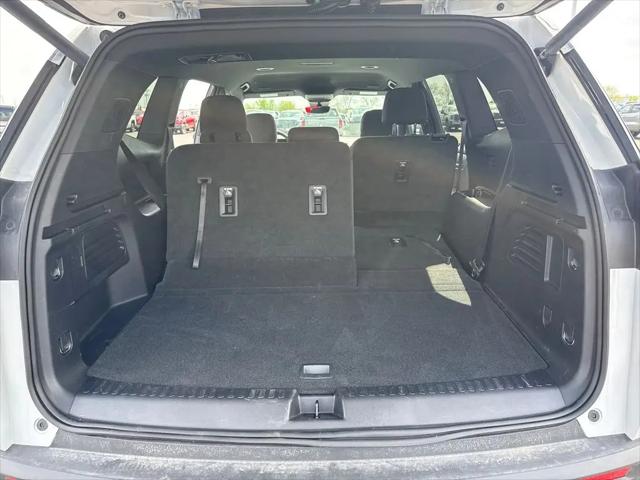 2026 GMC Acadia Elevation AWD