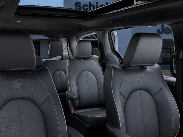 2026 Chrysler Pacifica Limited AWD