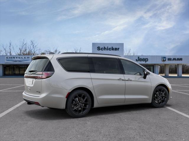 2026 Chrysler Pacifica Limited AWD