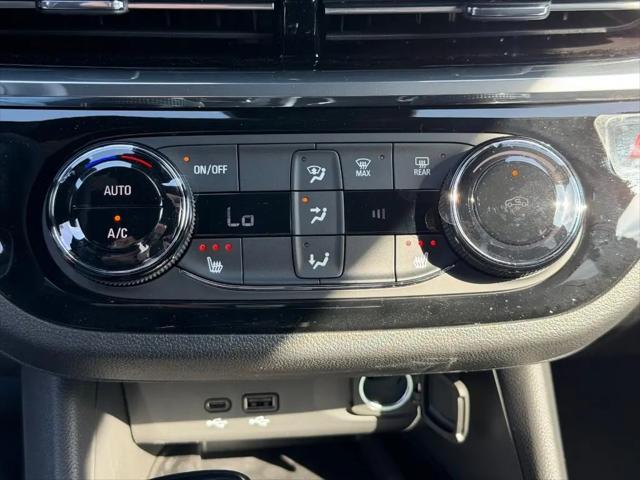2026 Buick NV Sport Touring FWD