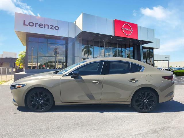 2024 Mazda Mazda3 2.5 Carbon Turbo