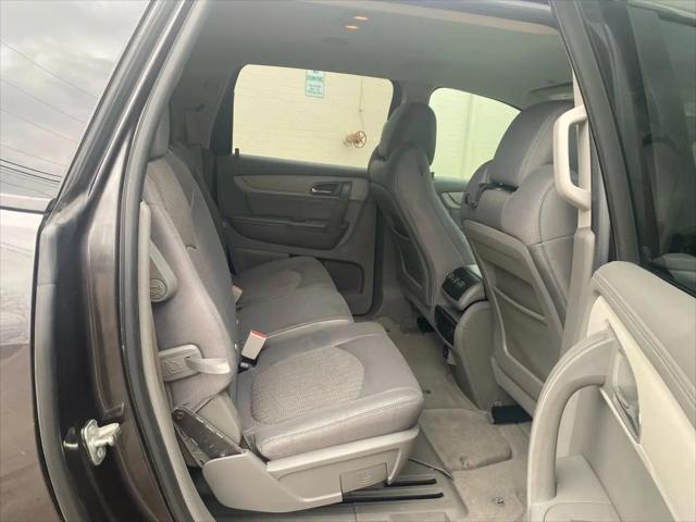 2017 Chevrolet Traverse LS