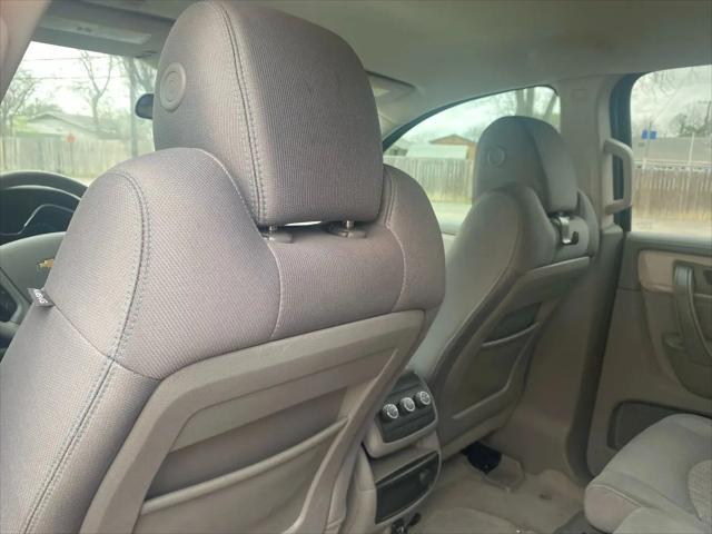 2017 Chevrolet Traverse LS