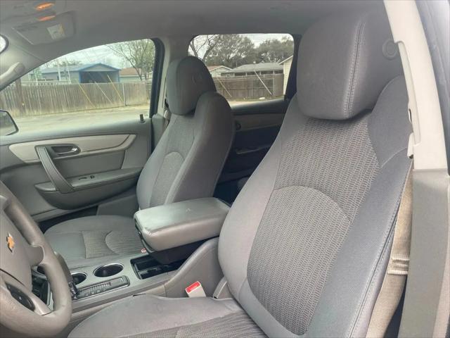 2017 Chevrolet Traverse LS