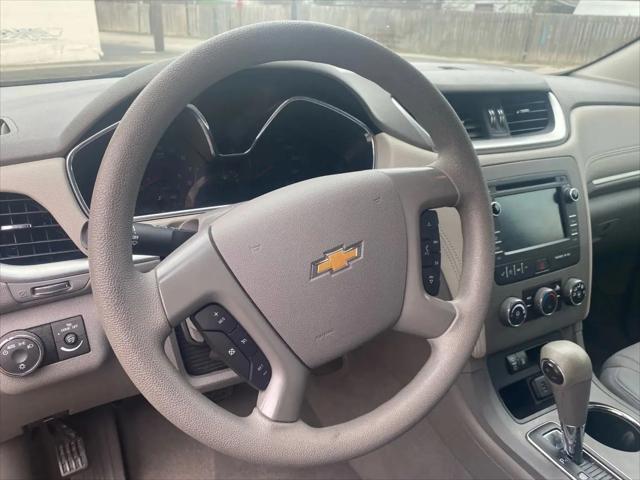 2017 Chevrolet Traverse LS