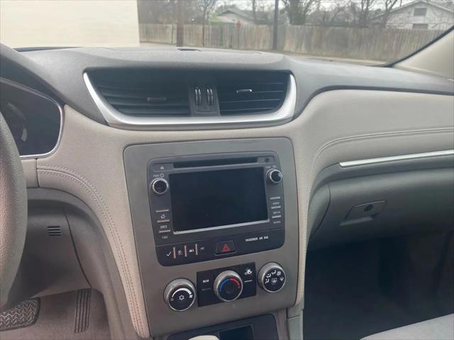 2017 Chevrolet Traverse LS