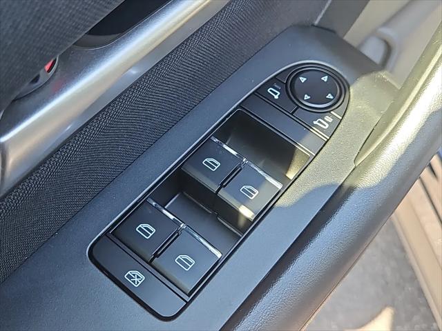 2026 Mazda X-90 3.3 Turbo Select