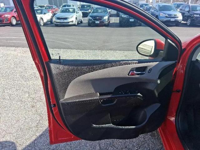 2015 Chevrolet Sonic LT Auto