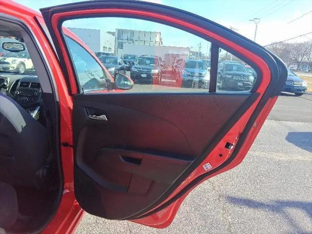 2015 Chevrolet Sonic LT Auto