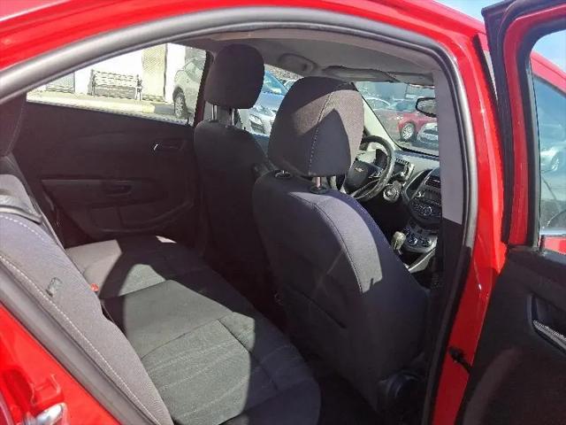 2015 Chevrolet Sonic LT Auto