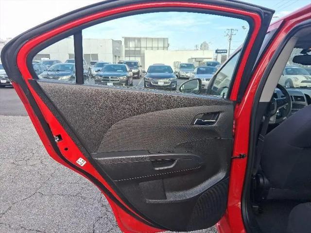 2015 Chevrolet Sonic LT Auto