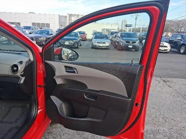 2015 Chevrolet Sonic LT Auto