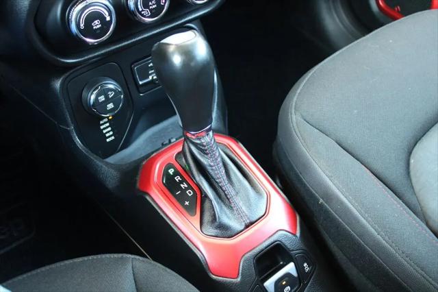 2015 Jeep Renegade Trailhawk