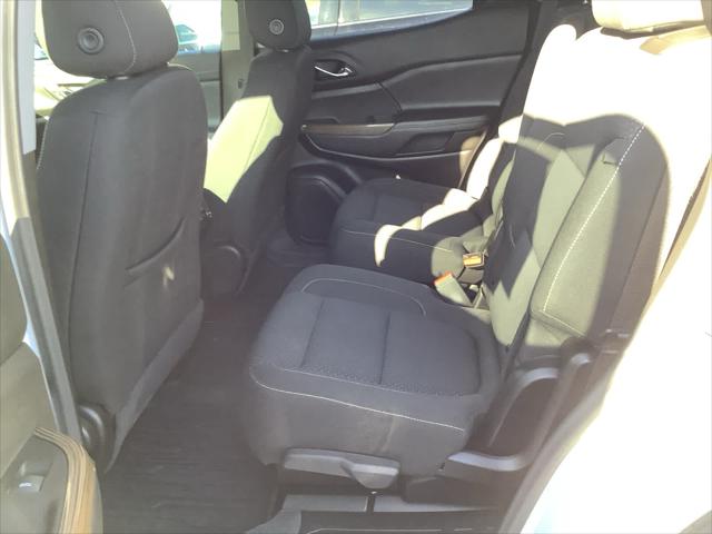 2023 GMC Acadia AWD SLE